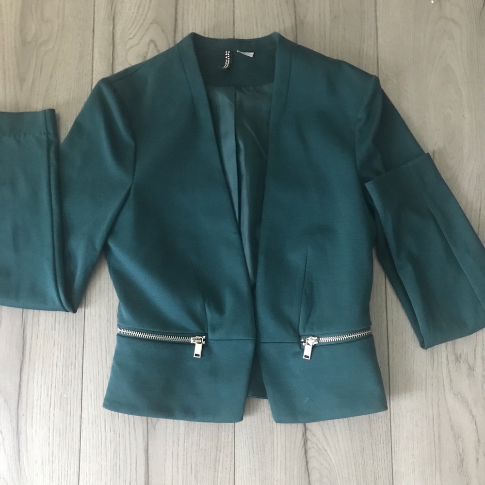 Elegant green jacket